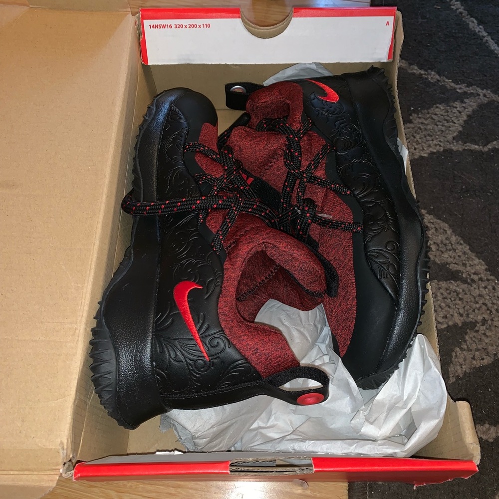 Nike. city loop f